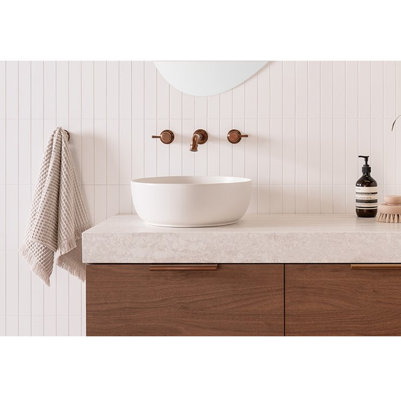 adp-glam-round-above-counter-basin-gloss-white_lifestyle_TOPCGLR390GW