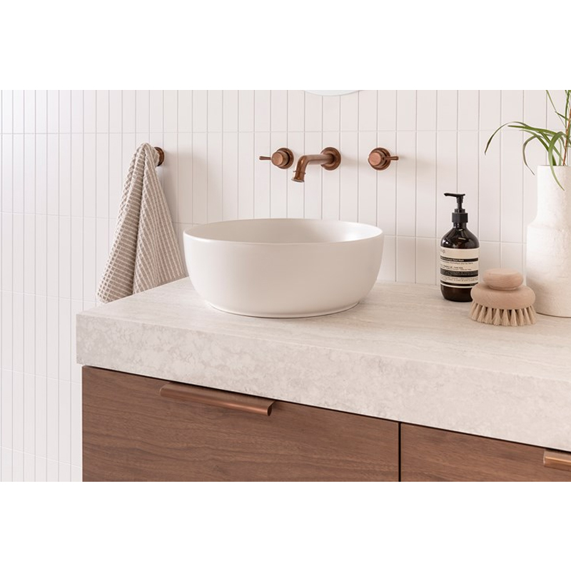 adp-glam-round-above-counter-basin-matte-pearl_TOPCGLR390MW_lifestyle3