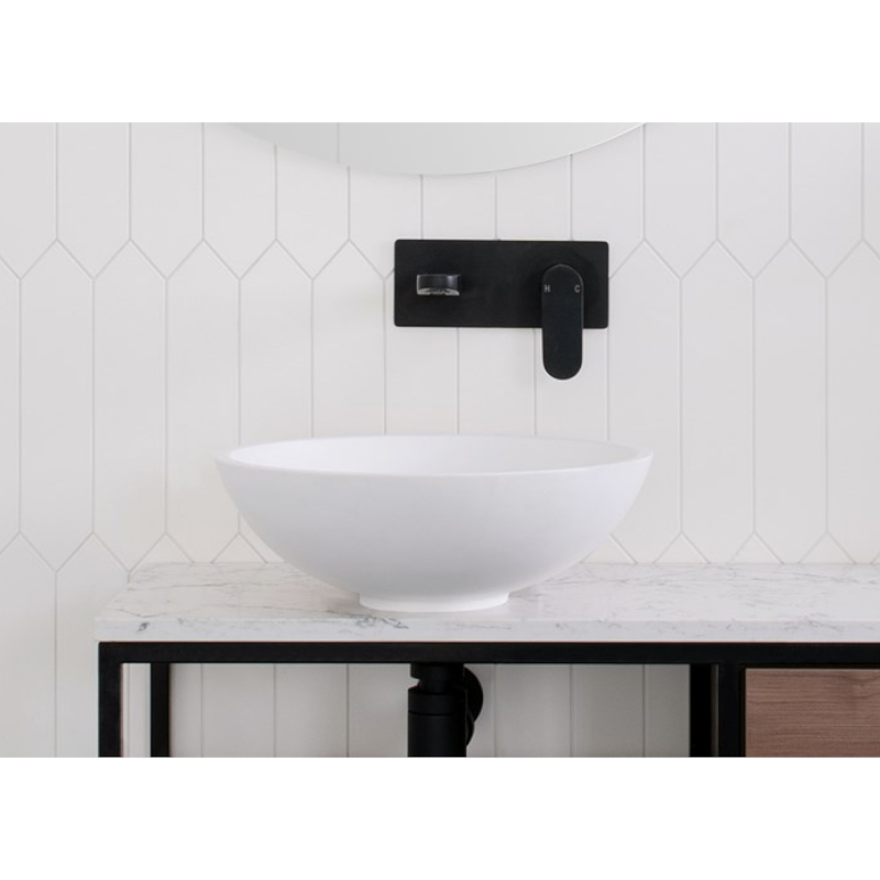 adp-karma-solid-surface-above-counter-basin_lifestyle_TOPTKAR412