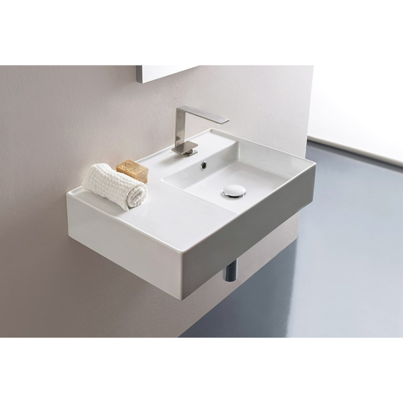 adp-teorema-600-wall-hung-basin_lifestyle